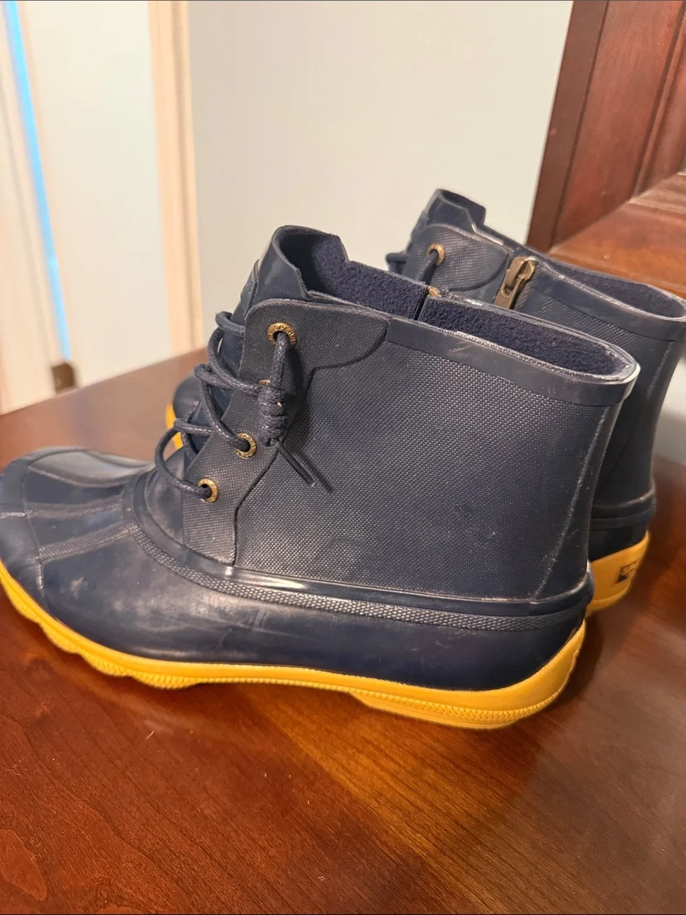 Sperry rubber rain duck boots